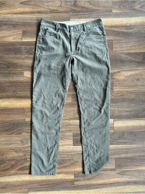 Men's Olive Chino Pants - Classic Straight Fit